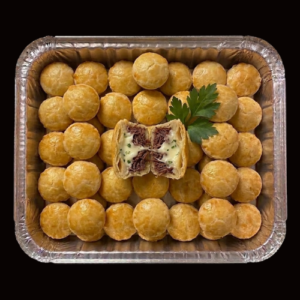 Mini Empada De Carne Seca Com Catupiry